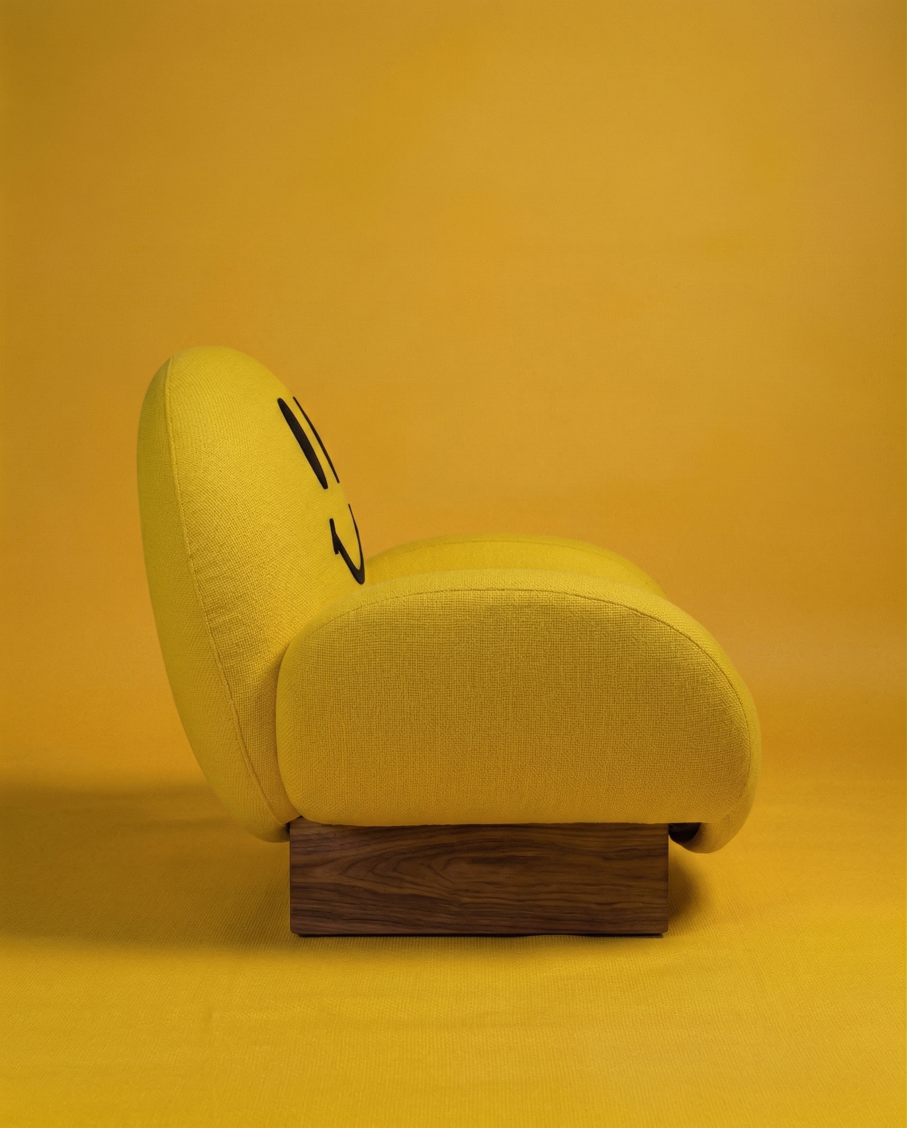 Happy Chair 4